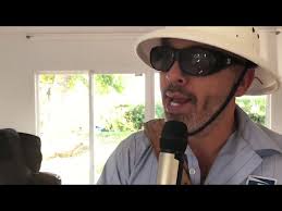 "Uncle Manny Sings Karaoke"