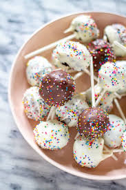 How To Make Cake Pops The Easy Way Using Boxed Mix And Frosting Cake Pops How To Make Cake Pop Recipe Easy Easy Kids Birthday Cakes