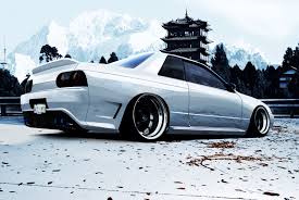 Dual monitor backgrounds (aka dual screen wallpapers) are backgrounds that span two screens. 94 Skyline R32 Wallpapers On Wallpapersafari