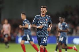 Arsenal and chelsea are two of the top football clubs in london and there is an intense rivalry between them. Rum7ycv1ild Zm