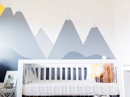 Dessin Montagne Stylise En Couleur Pour Decorer Les Murs De La Chambre Deco Chambre Bebe Decoration Mur Decoration Chambre Bebe