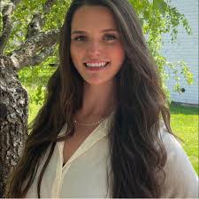 Sylvia Giordano's Instagram, Twitter & Facebook