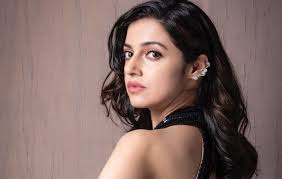 Divya Khosla Kumar defends husband Bhushan Kumar in row with Sonu Nigam