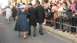 Video montaje de la boda de pastora soler & francis viñolo en coria del río (sevilla) el 17 de octubre de 2009 imágenes: Pastora Soler En La Boda De Eva Gonzalez Y Cayetano Rivera Youtube