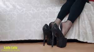 Sehen sie sich das süße mandy in nylons (clip) video kostenlos an. Nylons Extreme Fetish Clips