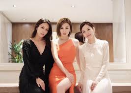 This is 被何廣沛取笑好心急 李佳芯唔介意姊弟戀 by sing tao on vimeo, the home for high quality videos and the people who love them. Ali æŽä½³èŠ¯on Instagram é€™å¤œ ç¾Žå¥³å¦‚é›²vs å¹³å‡¡å¦‚æˆ' Alife 1stfundraisingdinner Wedding Dresses Fashion Formal Dresses