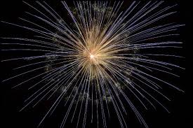Bem fireworks designs, produces and carries out professional fireworks displays across canada. Un Feu D Artifice Du 14 Juillet Plus Respectueux De L Environnement Teste A Bordeaux