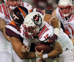 Official account of virginia tech football #hardhatmentality ‍ #hokies. Virginia Tech Hokies Gobble Up Nc State Defense Using Ground Game Sports Technicianonline Com