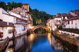 Saint Jean Pied De Port Een Rustpunt Op De Pelgrimsroute Tips Voor Je Vakantie In Frankrijk Baskenland Vakantie Frankrijk