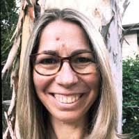 20+ "Julie Bishop" profiles