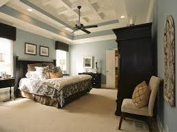 Kitchen and bath remodels on hgtv's house hunters renovation 14 photos. Twitter Hgtv Budget Bedroom Makeovers By Home Home Bedroom Cottage Style Bedroom