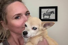 Miranda Lambert Mourns Death of Her 15-Year-Old Dog Cher