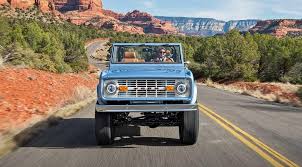 Feel free to use our christmas greeting. Vollelektrisch Ford Bronco Restomod Von Gateway Bronco