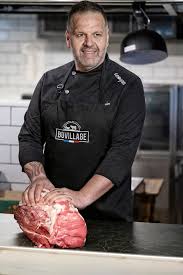 Δείτε την ηλικία, την καταγωγή, την σχέση και την ημερομηνία γέννησης του στο happytv.gr. Tasos Spyropoylos Bovillage