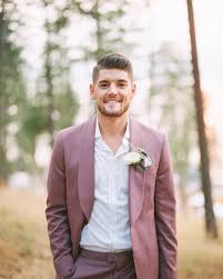 Standard size and custom made color: The Biggest 2020 Style Trends For Grooms