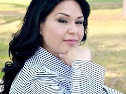 Americana emagrece mais de 360 quilos e faz sucesso na internet