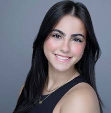 Joelle David's Instagram, Twitter & Facebook