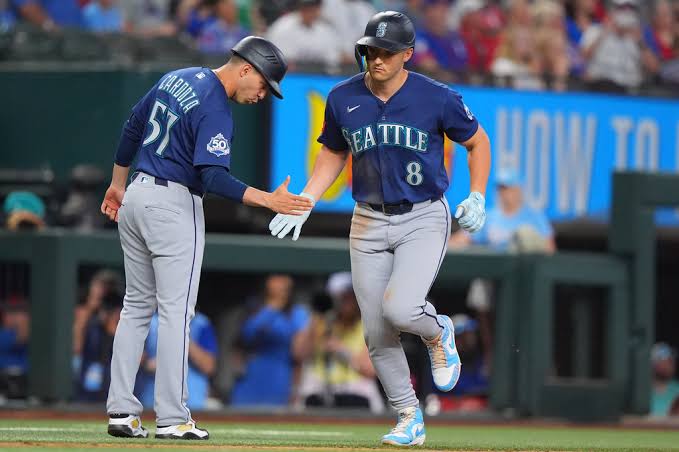 Dominic Canzone hits go-ahead 3-run homer as Mariners rally for 6-4 win over Rangers - My Bellingham Now