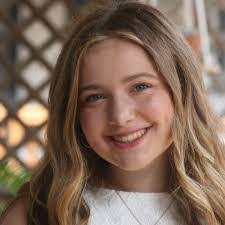 Lucy Gold's Instagram, Twitter & Facebook