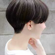 お客様photo 刈り上げ女子 ワックスを使わなくても 丸みが出るよう カットだけで形を作ってます 絶壁を気にされてる方 刈り上げ挑戦したい方 是非 ヘアカット 刈り上げ女子 ショートボブのヘアカット