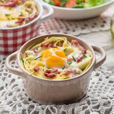 Spaghettis Carbonara A La Vache Qui Rit C En Cocottes Recette Recette Recettes De Cuisine Recette Oeuf
