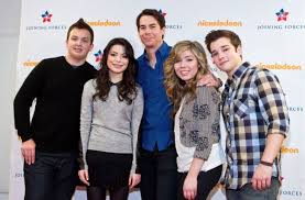 Motorcycle, basic guitar gerald william jerry trainor (born friday, january 21 st, 1977) is an american television and movie actor. 4 Things We Need To See Return In The Upcoming Icarly Reboot
