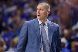 Kentucky coach Mark Pope says fans' boos were 'extremely well-deserved'  after 35-point beatdown from No. 11 Gonzaga - Yahoo Sports