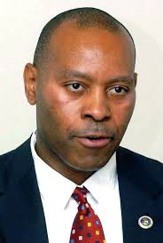 Proposal to build cell tower at Richter Park in Danbury moves forward