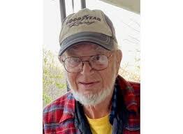 Everett Madden's Instagram, Twitter & Facebook