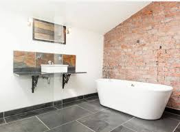 Ces 24 petites salles de bains, on les aime autant pour leur style que pour leurs astuces rangement ! Salle De Bain Ardoise Naturelle Et Chic