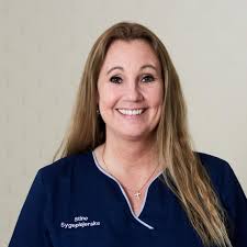 Om os — Ørelægen Holbæk