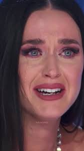#KatyPerry breaks down after Trey Louis opened up about being a survivor in  a #Texas high school shooting during the last episode of #AmericanIdol.