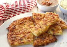 It's low carb, gluten free, sugar free, and has no eggy taste! 4 Ingredient Keto Cheese Bread Bake Me Some Sugar