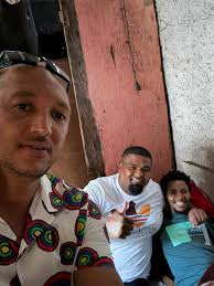 Good evening all . With the help of Ahmad Khawaja for allowing this post .  Please read below and if you can help it would be appreciated. Help me to  help someone