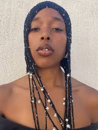 You're a shining star. I love you as you are @inovadorajeyy_