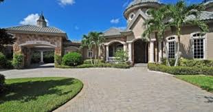 Lakefront House For Sale In Naples Florida The Us New Hampshire Real Estate Connecticut Real Estate Luxury Beach House