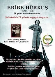 1936 Cumhuriyet Bayrami Kutlamalarinda Eribe Hanim Parasutuyle Yere Cakilarak Oldu Eribe Hanim Tayyareci Vecihi Nin Kiziydi Women Rights Tarih Kadin