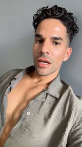 Frank Puentes's Instagram, Twitter & Facebook