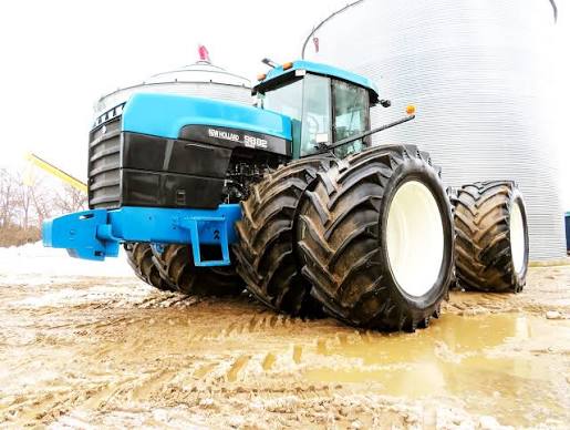 New Holland 9882 Tractor
