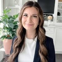 Mandy Gerber's Instagram, Twitter & Facebook