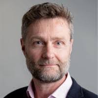 Julian Foster's Instagram, Twitter & Facebook