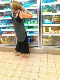 Barefoot Shopping Walmart Related Keywords Barefoot Shopping Walmart Long Tail Keywords Keywordsking Barefoot Girls Barefooters Walking Barefoot