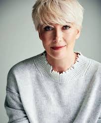 Dame Emma Thompson Emma Thompson Short Hair Styles Short Grey Hair