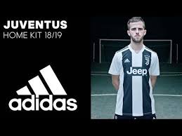 Am a big fan of ronaldo and i was desperately looking for. Find Download All Latest Dream League Soccer Juventus Kits Logos For 2019 Edition With Download Urls Dls 512x512 Kits And Logos Juventus League Soccer
