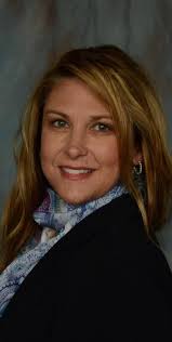 Joni K Ross, formerly of Marion, Illinois joined our team as a funeral  director and embalmer apprentice