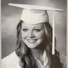 We at Chamberlain want to send a shout out and congratulations to alumnus  Lindsey Hagberg '13 who just graduated from medical school at WashU.  Lindsey played softball at CHS and was one