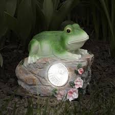 You Ll Love The Frog Solar Led Light Statue At Wayfair Great Deals On All Outdoor Products With Free Shipping On Mo Garden Frogs Pure Garden Solar Led Lights
