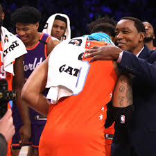 Chicago-born NBA players — from Derrick Rose to Anthony Davis to Isiah  Thomas — get nostalgic about their basketball 'Mecca'