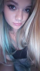 Rachelle Quinn's Instagram, Twitter & Facebook