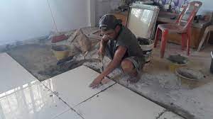 Untuk memasang lantai kayu dengan sistem ini diperlukan tenaga kerja ahli karena proses. Cara Pasang Mozek Oleh Adam Youtube